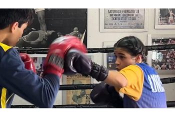 Boxeadora de Unison avanza a semifinal en su primer mundial.