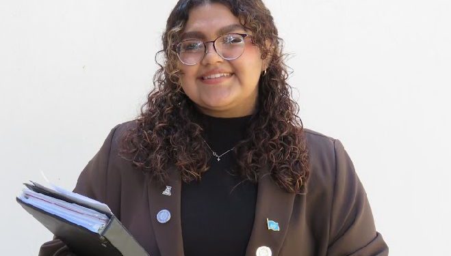 Seleccionan a estudiante de Cobach como instructora del Modelo de Naciones Unidas de la Universidad de Arizona.