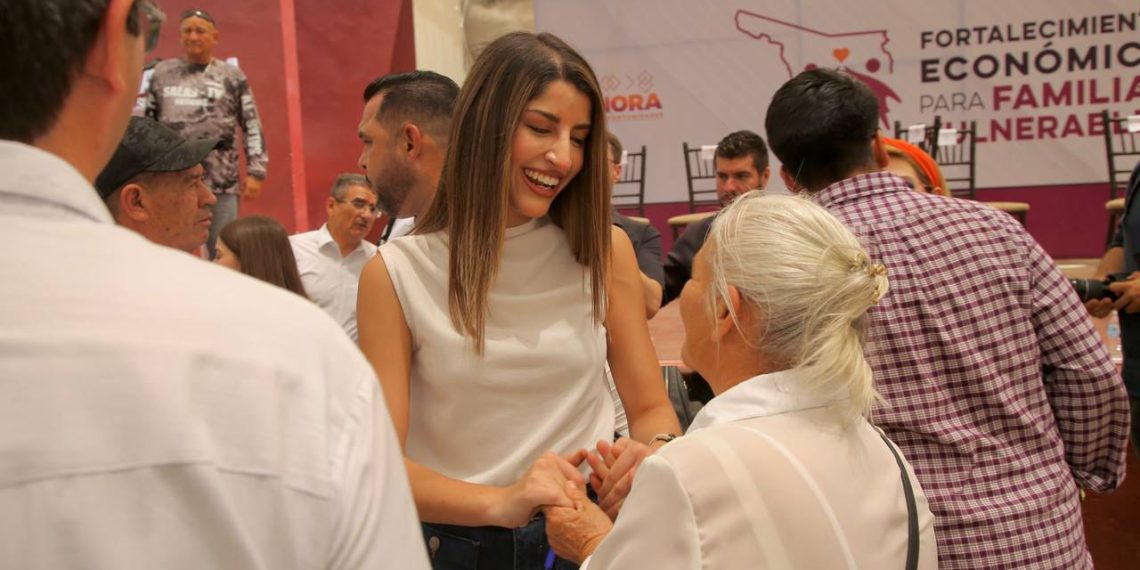 Respalda Gobernador Durazo economía de familias del sur de Sonora con entrega de estímulos económicos: Paulina Ocaña.