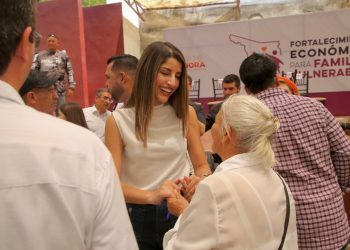 Respalda Gobernador Durazo economía de familias del sur de Sonora con entrega de estímulos económicos: Paulina Ocaña.