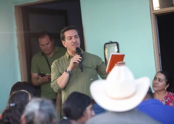 David Figueroa lleva jornada 18 de “Diputado en tu Colonia” a la San Judas.