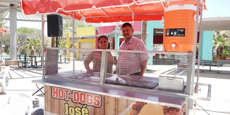 DIF Sonora beneficia a personas con discapacidad con proyectos productivos “Yo Puedo”.