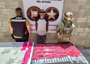 Tras cateos coordinados aseguran droga y detienen a tres imputados en Hermosillo.