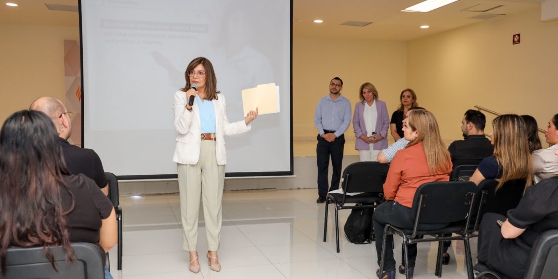 Implementa UES programa integral de salud mental y liderazgo.