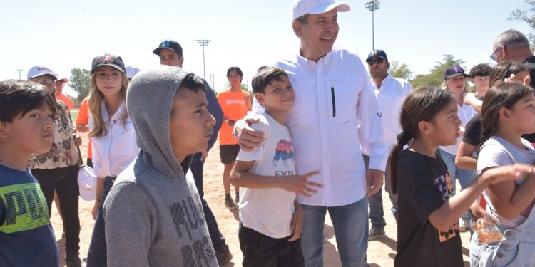 Inaugura Antonio Astiazarán “Generación de Campeones” en Poblado Miguel Alemán.