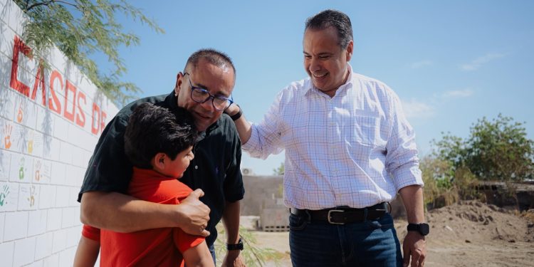 Dan Toño Astiazarán y Patty Ruibal banderazo de arranque a la rehabilitación en Casa Galilea.