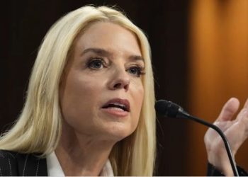 Estados Unidos incluye a México en lista de países adversarios junto a Irán.