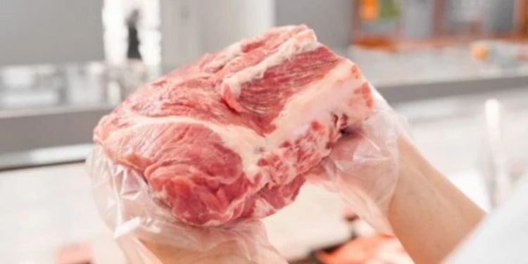 Casos de gusano barrenador del ganado se reducen en 75%: empresarios.