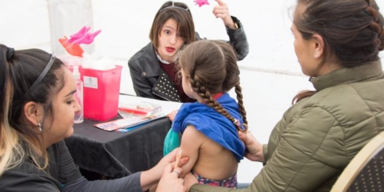 Invita SSP a vacunarse contra el sarampión.