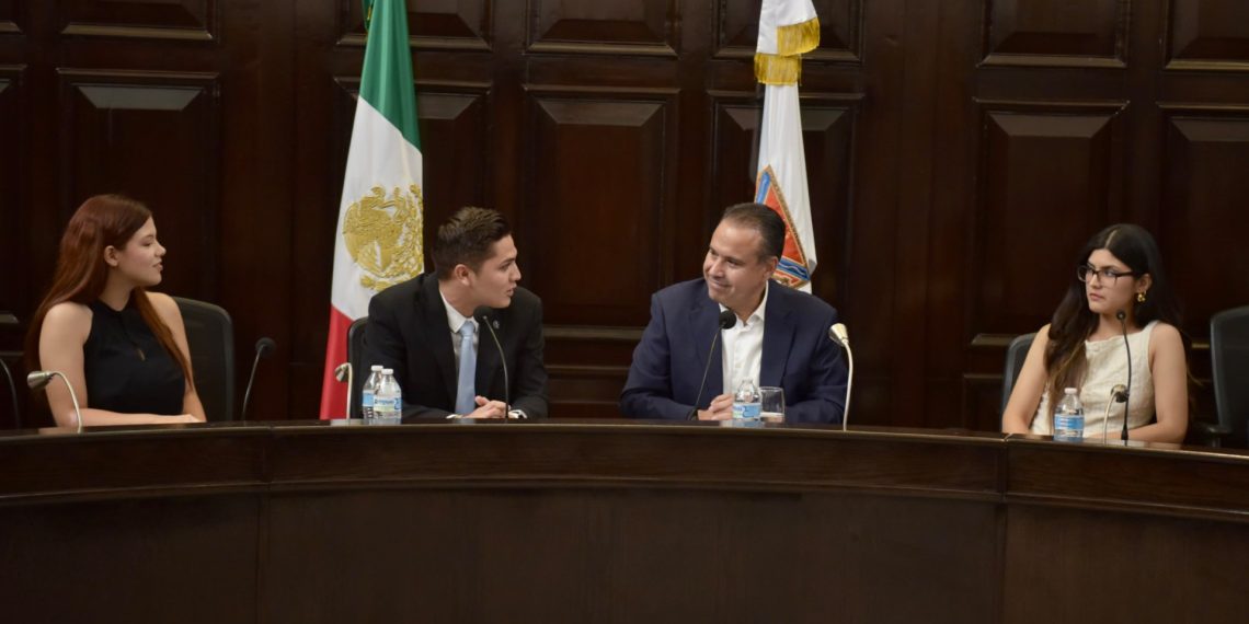 Impulsa Cabildo Juvenil de Hermosillo acciones a favor del reciclaje y la participación ciudadana.