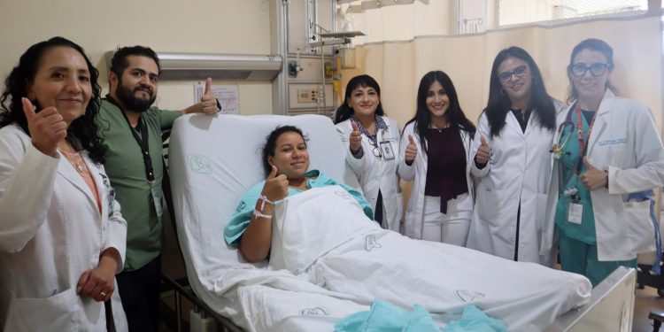 Médicos del IMSS salvan la vida a bebé con cardiopatía congénitagracias a diagnóstico prenatal y coordinación entre dos UMAE.