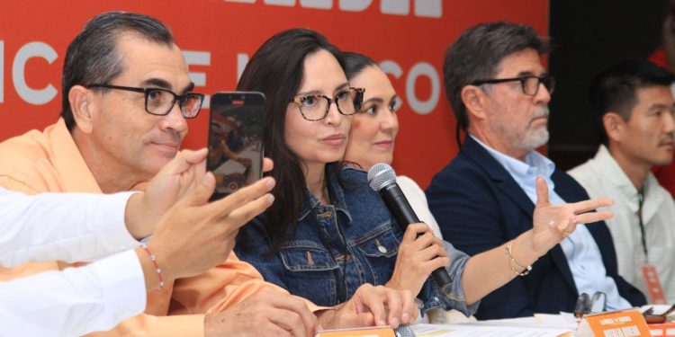 Somos la alternativa que ofrece una esperanza a los ciudadanos: Natalia Rivera.