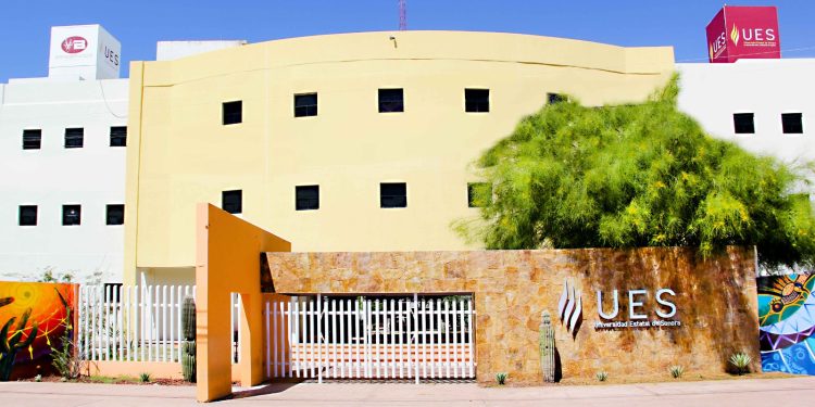 UES invita a jóvenes a registrarse antes del 1 de agosto a nuevo ingreso.