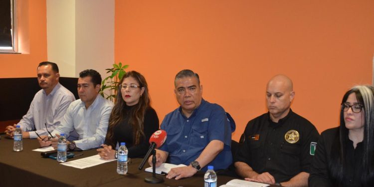 FGJES informa avances en investigación de hallazgo de restos óseos en sitio de búsqueda del Valle del Yaqui.