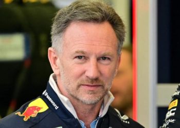 Despiden a Christian Horner como jefe de equipo de Red Bull Racing; su contrato vencía en el 2030.