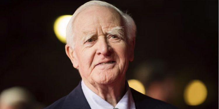 El legado de John le Carré: la investigación como arte literario y social en la novela de espionaje.