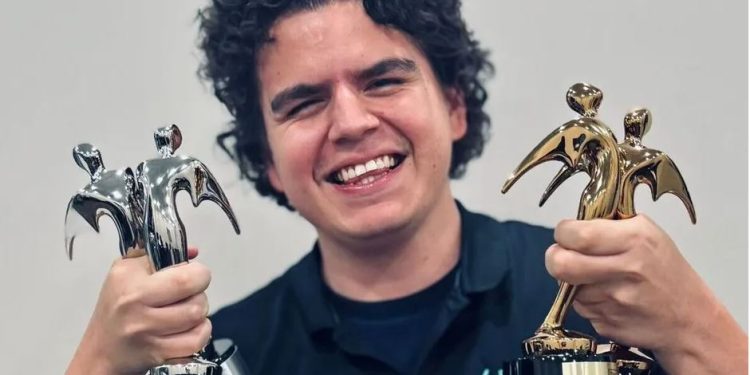 Cineasta oaxaqueño Rafael Prieto gana cinco premios en los Telly Awards.