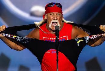 Muere Hulk Hogan, leyenda de la lucha libre, a los 71 años.