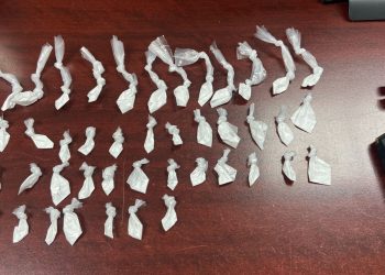 Obtiene FGR vinculación a proceso contra una persona por portación de arma de fuego y posesión de cocaína.