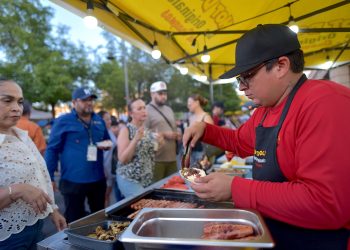 Con una exitosa participación de 18 mil de comensales y participantes se realizó el Dogo Fest 2025.