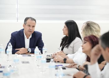 Integra Toño Astiazarán Comité de Ética para impulsar un gobierno con valores.