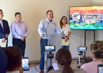 Participará Steve Wozniak, cofundador de Apple, en el Cuarto Foro Mundial de Energía Solar en Hermosillo, anuncia Toño Astiazarán.