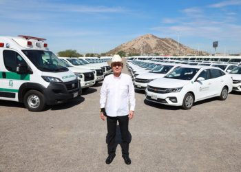 Fortalece Sonora atención médica con entrega de 231 vehículos y ambulancias de IMSS-Bienestar.