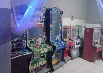 Aseguran AMIC y Policía Municipal de Hermosillo máquinas tragamonedas.