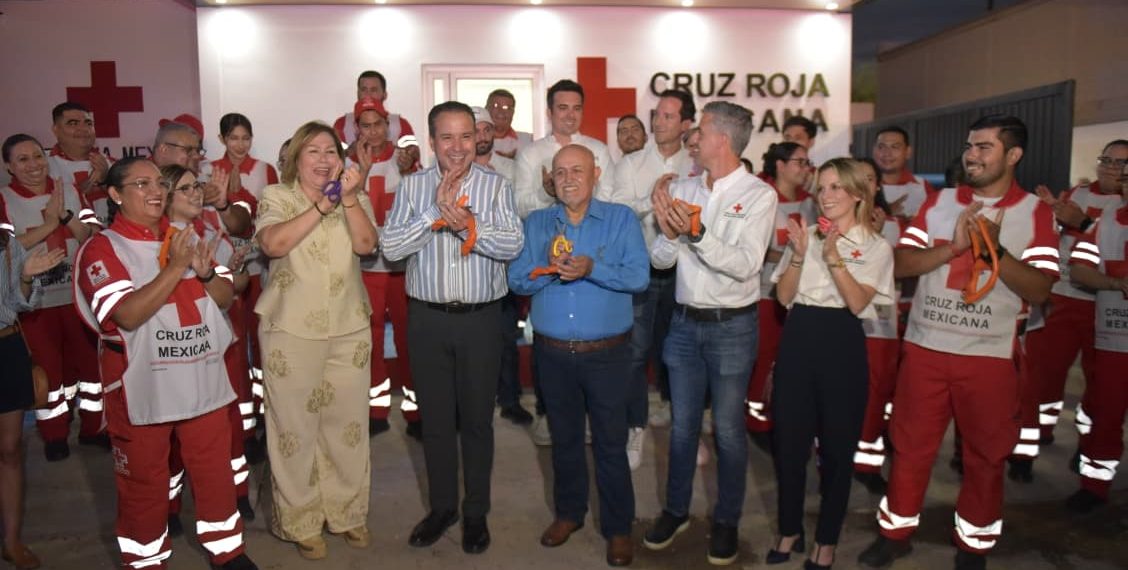Entrega Toño Astiazarán rehabilitación de Cruz Roja base Sur con presupuesto CRECES.