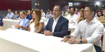 Promueve Toño Astiazarán vivienda sostenible con estímulos fiscales a la construcción.