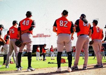 Naranjeros de Hermosillo presenta rol de juegos de la pretemporada 2025.