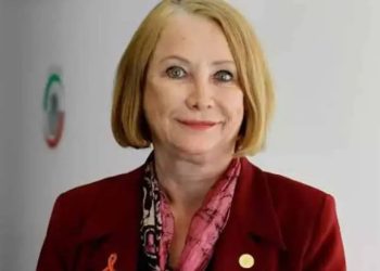 Laura Itzel Castillo asume presidencia del Senado; releva a Fernández Noroña.