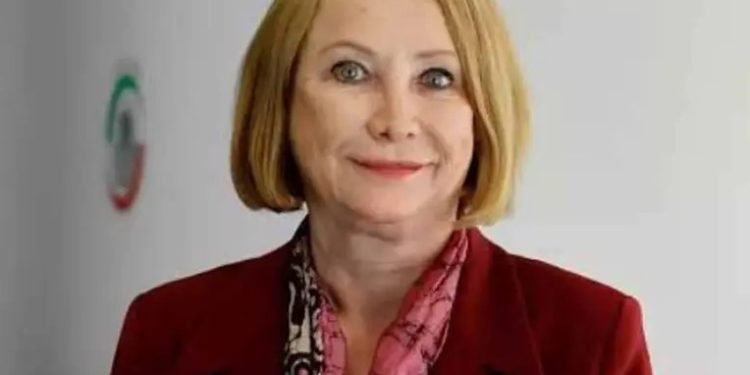 Laura Itzel Castillo asume presidencia del Senado; releva a Fernández Noroña.