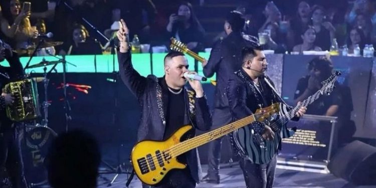 Asesinan en Jalisco al cantante Ernesto Barajas, líder del grupo “Enigma Norteño”.