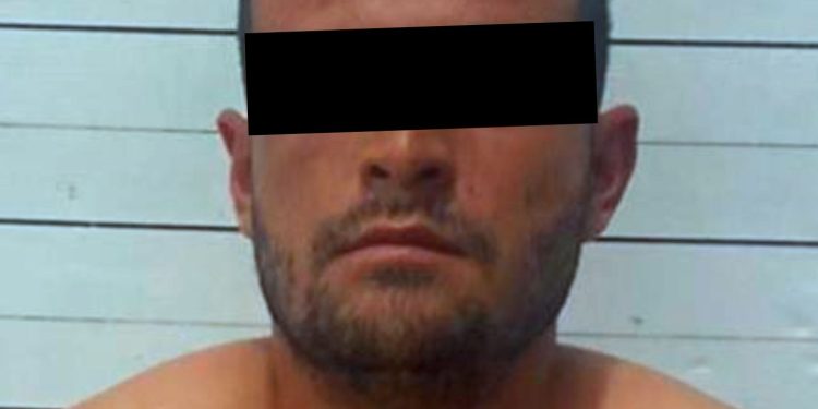 Vinculan a proceso a sujeto por tentativa de feminicidio agravado y violencia contra funcionarios públicos en Magdalena de Kino.