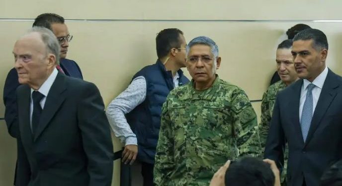 García Harfuch confirma captura de 14 personas por huachicol.