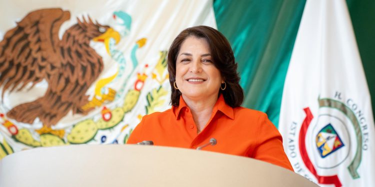 Gabriela Félix inicia su 1er Informe Legislativo con agenda de causas y oposición responsable.