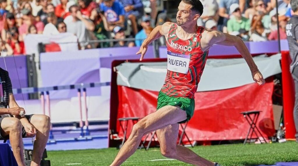 Édgar Rivera listo para saltar en el Campeonato Mundial de Atletismo 2025.