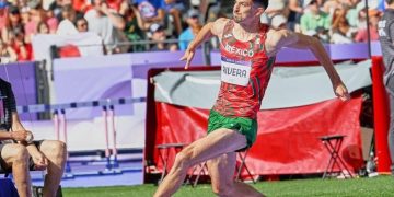Édgar Rivera listo para saltar en el Campeonato Mundial de Atletismo 2025.