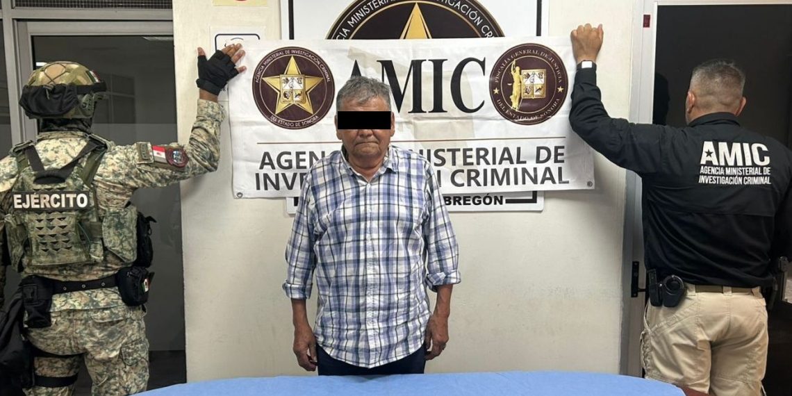 Detienen AMIC y DEFENSA a dos probables narcomenudistas en Ciudad Obregón.