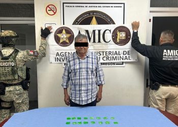 Detienen AMIC y DEFENSA a dos probables narcomenudistas en Ciudad Obregón.