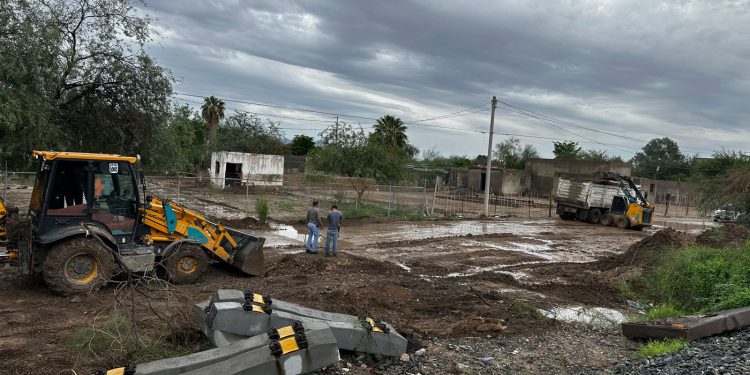 Atiende Ayuntamiento de Hermosillo a familias del ejido La Victoria ante afectaciones por lluvias.