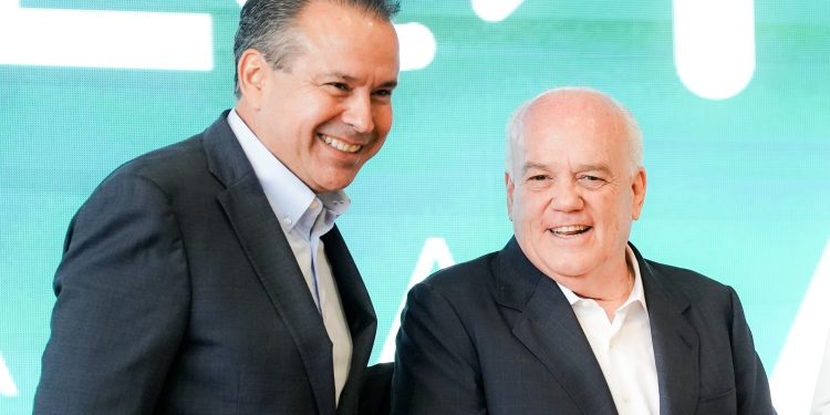 Reconoce Horacio Fernández, cofundador de Tajín, apoyo de Toño Astiazarán a emprendedores.