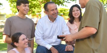 Toño Astiazarán: Liderazgo local con impacto nacional.