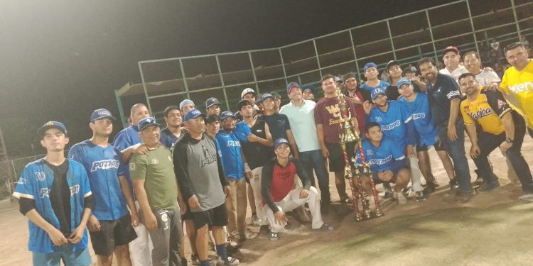 Navojoa campeón invicto en el Estatal de Beisbol U25