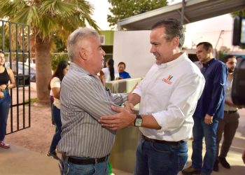 Inaugura Toño Astiazarán el corredor Camina Segura en la Norberto Ortega.