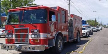 Evacúan a 200 personas tras conato de incendio en guardería de Hermosillo.