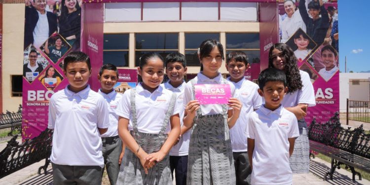 Da a conocer la convocatoria de becas públicas para nivel básico en Sonora.