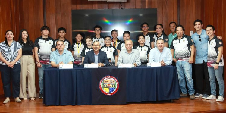 Reconoce Unison a ganadoras y ganadores del concurso Búho Matemático