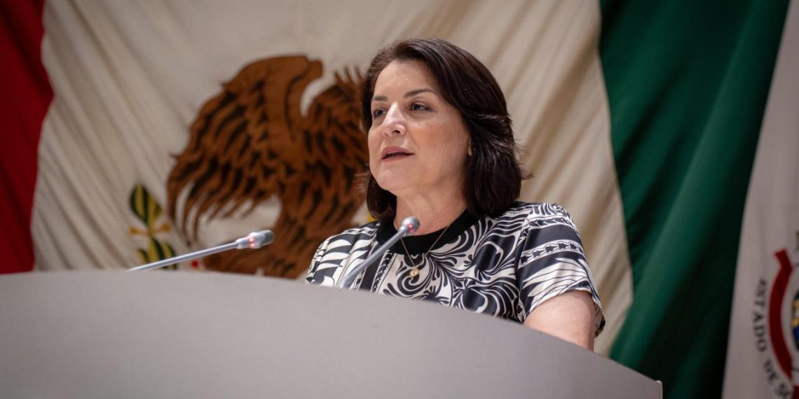 Propone Gabriela Félix prohibir matrimonios en personas menores de 18 años en Sonora